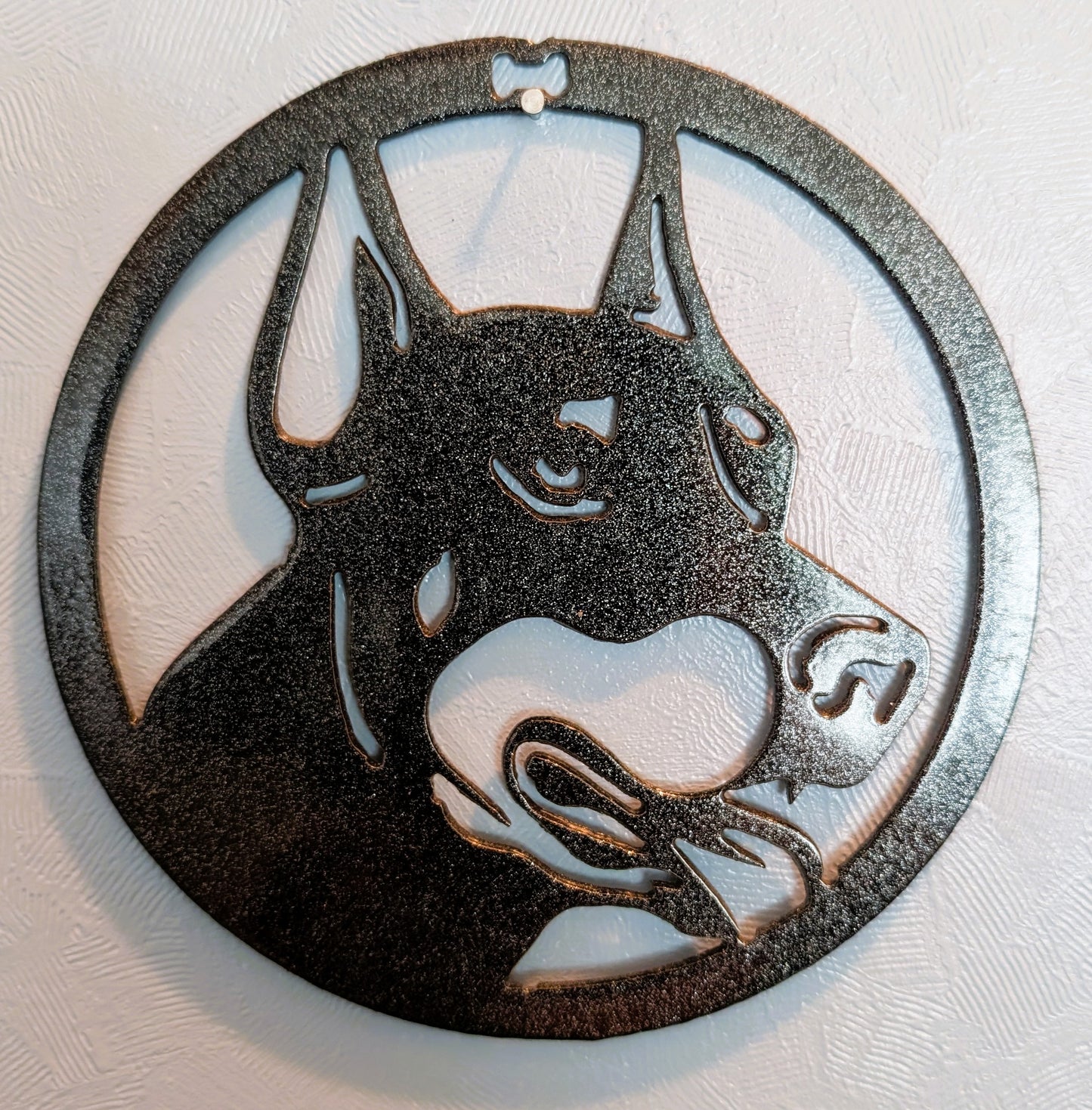 Doberman Metal Wall Round