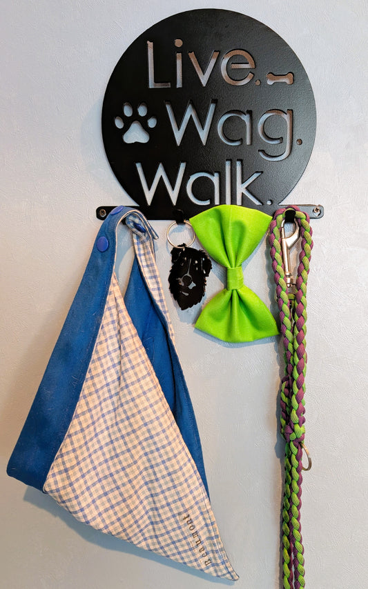 Live. Wag. Walk. Small Key & Leash Organizer