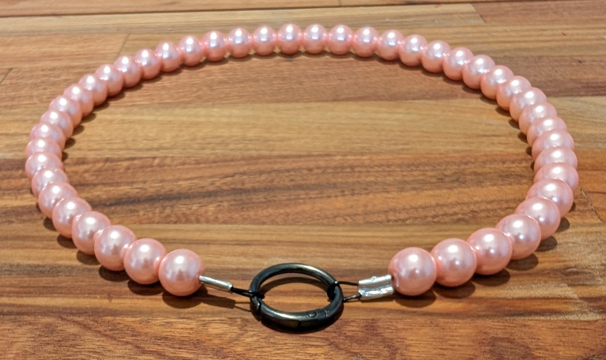 Pearl Dog Necklace in 3 colors