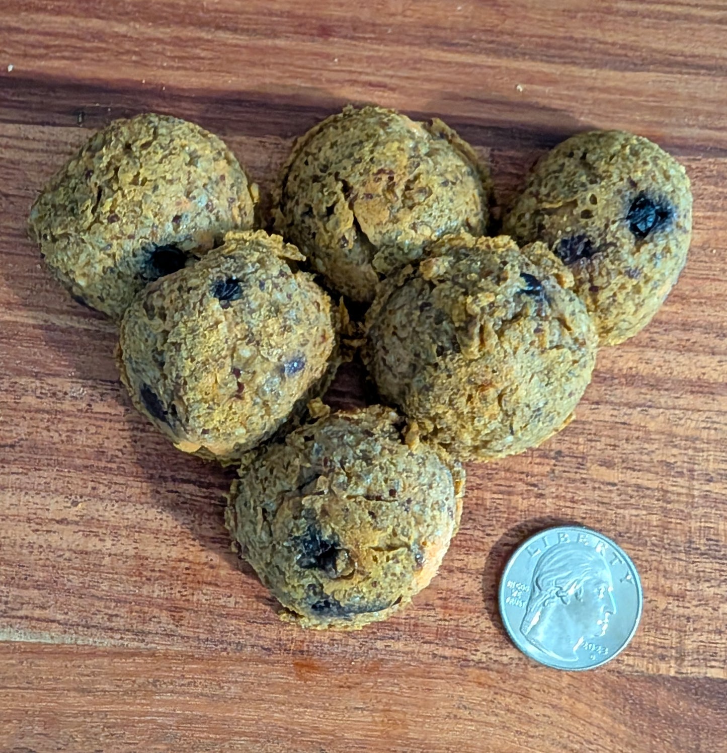 Superfood Mini PupCakes – Grain-Free – Peanut Butter, Pumpkin & Blueberry Dog Treats (6 Pack) CANNOT BE SHIPPED