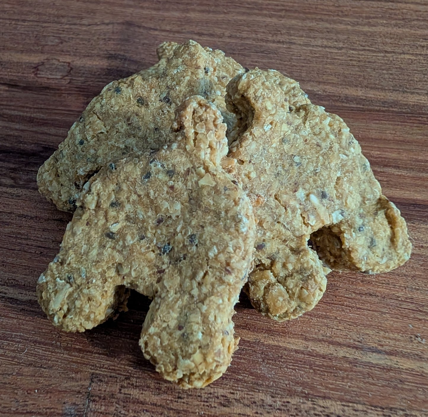 Wiggle Butt Crunchies – Packed with Super Foods – Peanut Butter, Pumpkin & Apple Dog Treats (6 pack)
